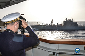 The German Ship FRANKFURT sails again towards north. Welcome to the German ships WERRA and DATTELN!