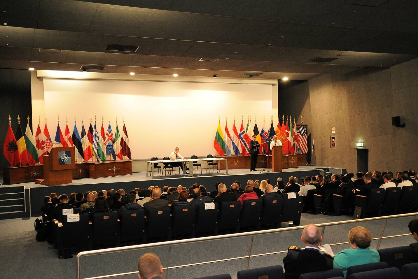 SHADE MED 2016 – 2