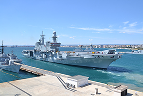Flag Ship Cavour leaves harbour